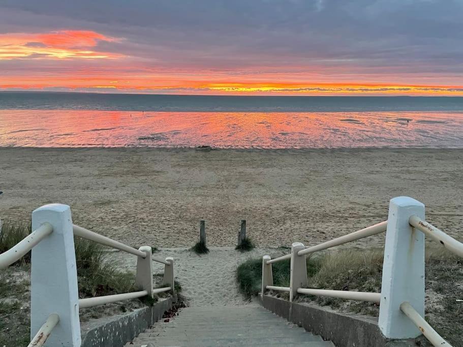 Cottage Dans Parc Residentiel De Loisirs, Piscine, 150M De La Mer Жуллувиль-ле-Пен Экстерьер фото