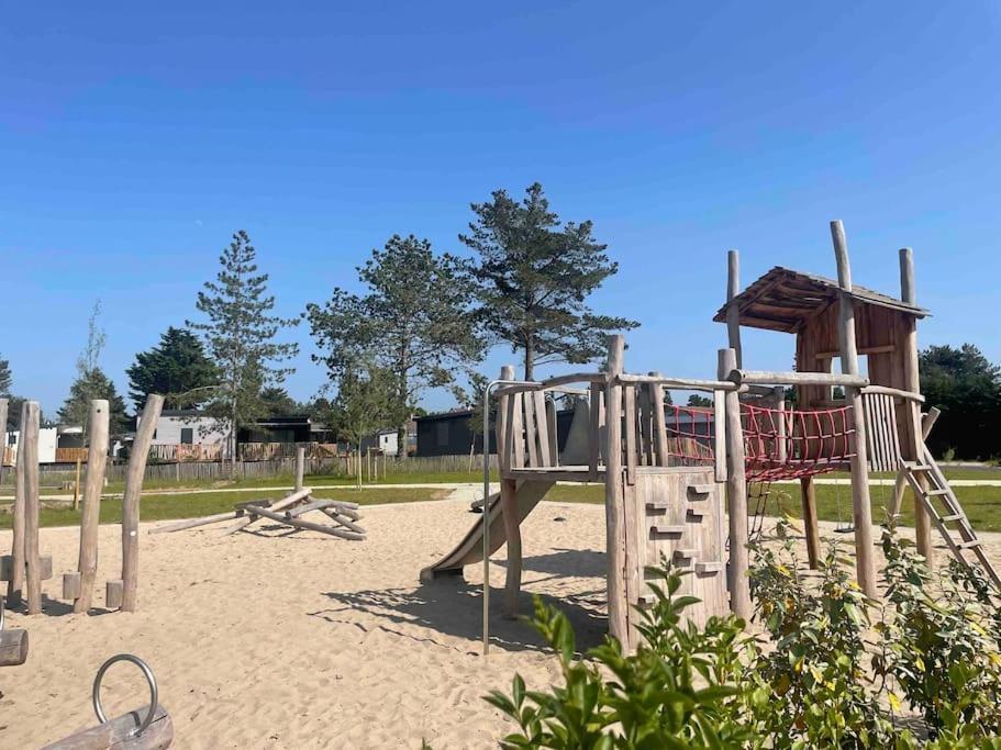 Cottage Dans Parc Residentiel De Loisirs, Piscine, 150M De La Mer Жуллувиль-ле-Пен Экстерьер фото